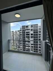 Prive (D19), Condominium #588237461